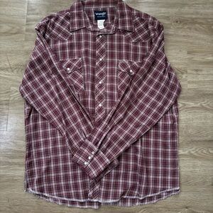 Wrangler Men's Red Plaid Shirt